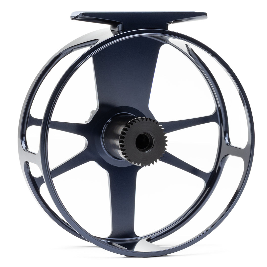 Lamson Guru X HD black fly reel with large arbor design and sealed drag system, front view