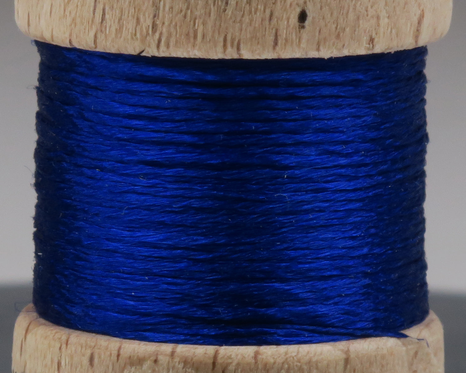 54 Dean St. Ovale Pure Silk Floss