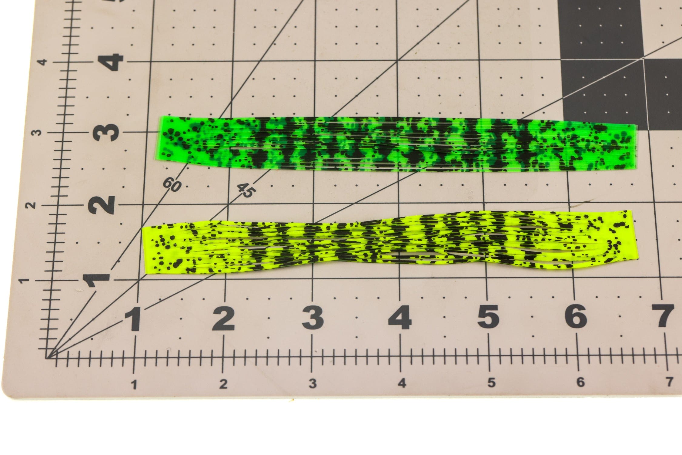 Hareline Barred & Speckled Crazy Legs
