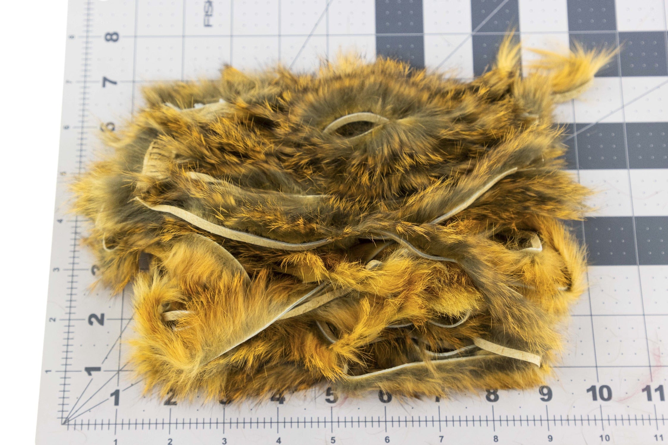 Hareline Crosscut Rabbit Hide Strips