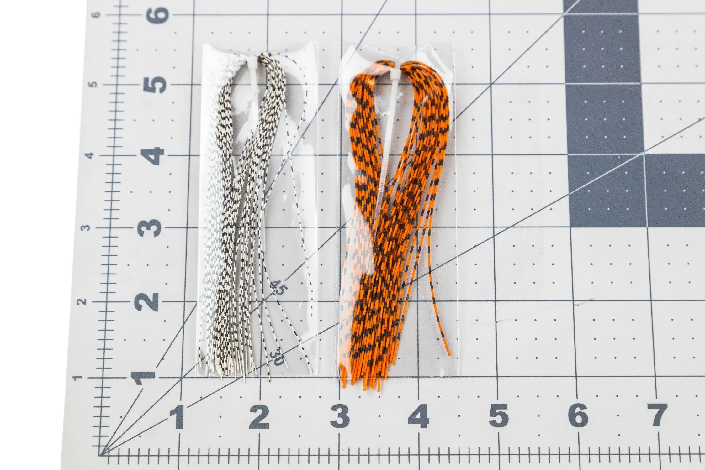 Hareline Grizzly Barred Rubber Legs