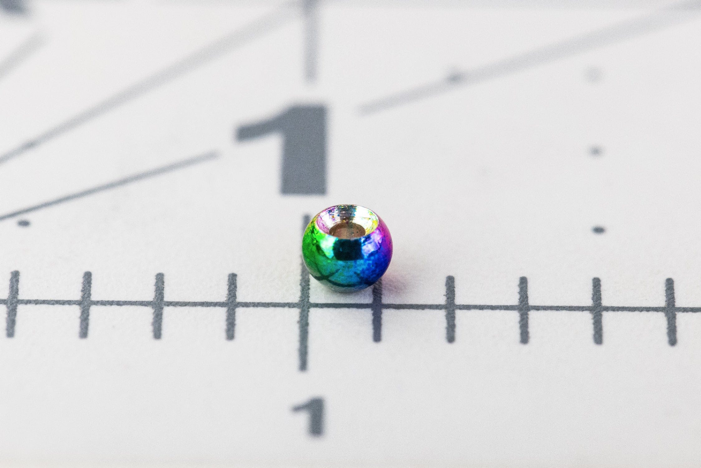 Hareline Multihued Rainbow Brass Beads