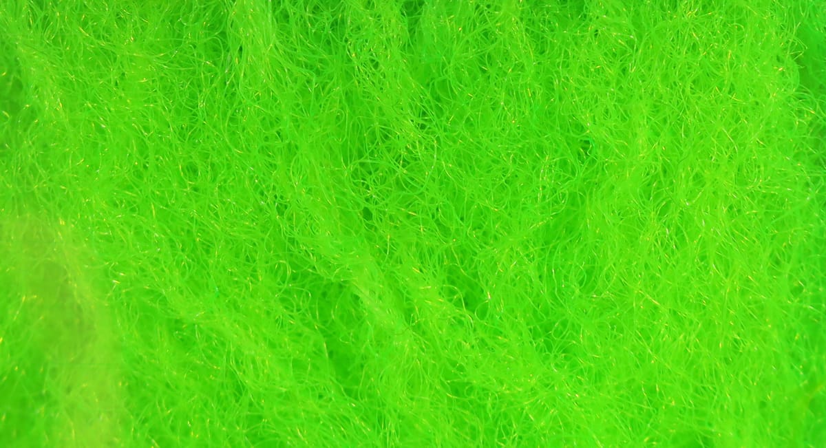 Bright chartreuse synthetic fiber para post wing with fine crimped strands for fly tying