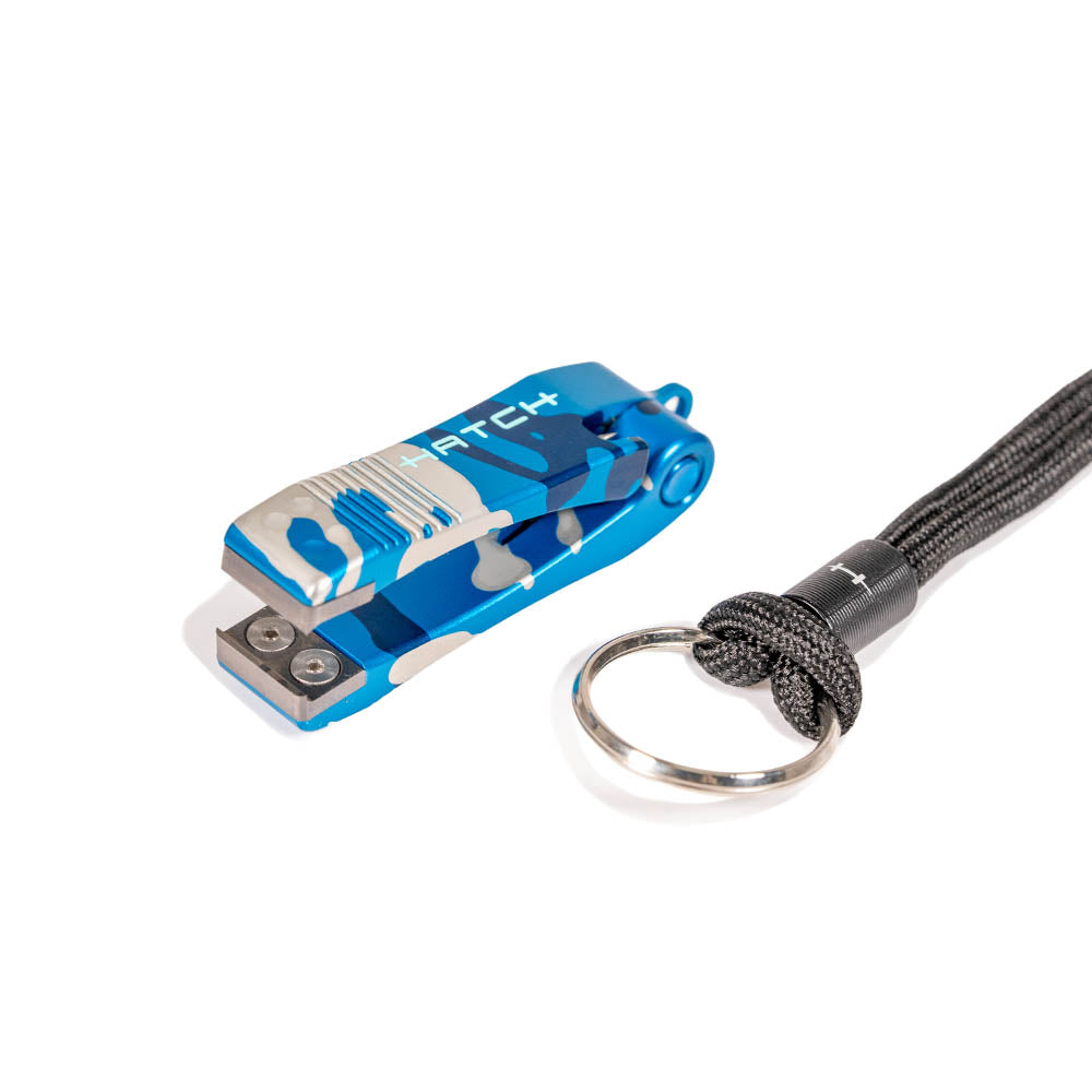 Hatch Splash Camo Nipper 3, with the included Hatch lanyard