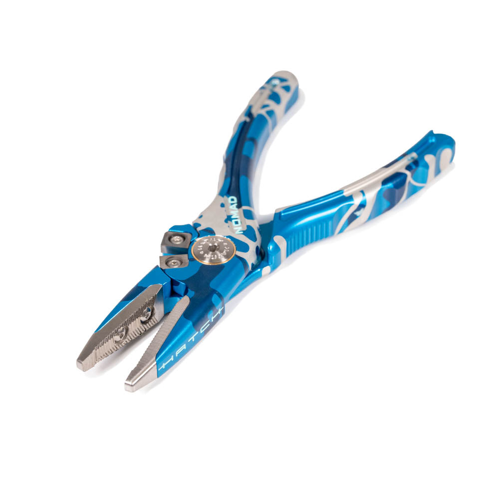 Hatch Splash Camo Nomad 2 Plier, angled view of the jaws and carbide cutters