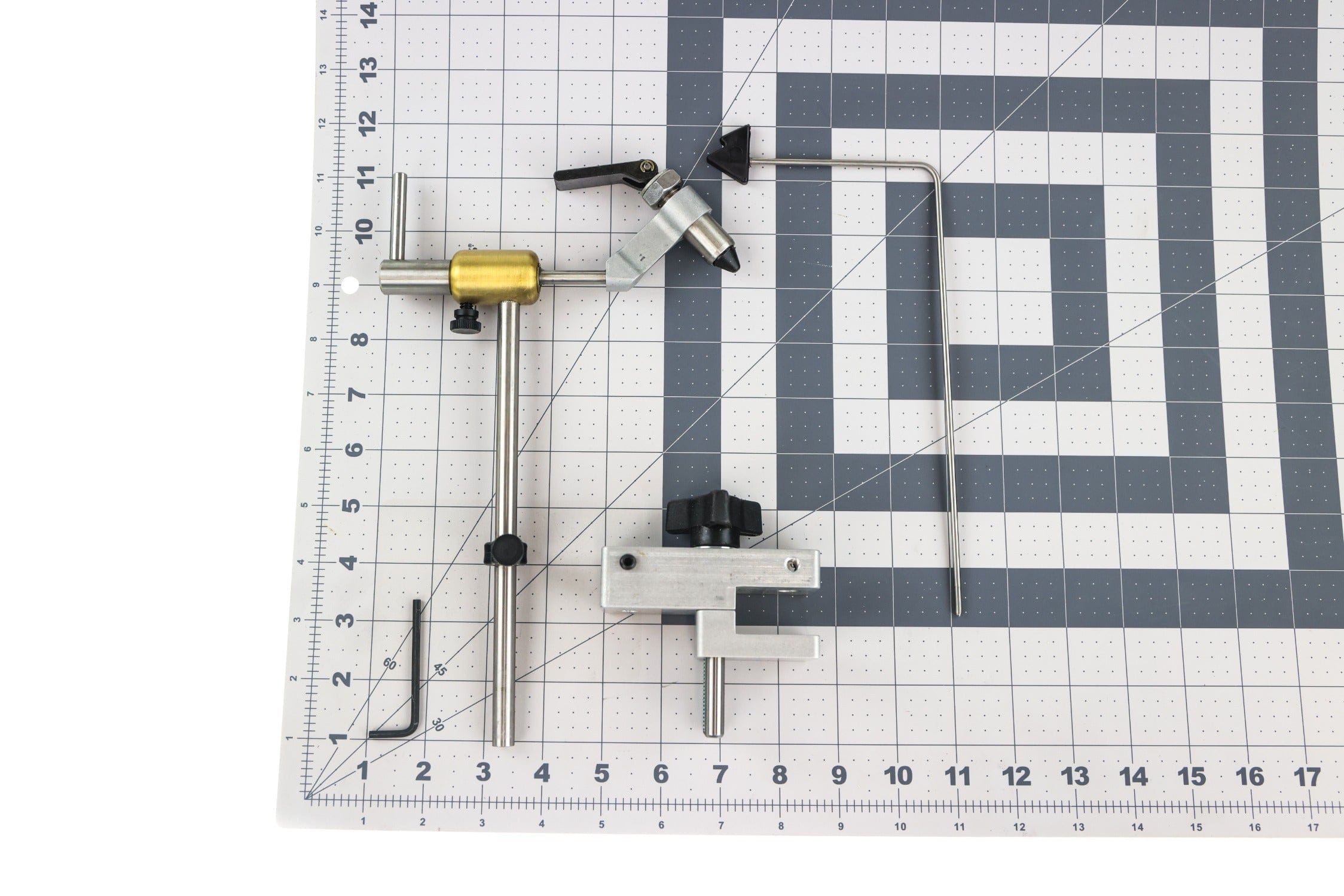 Peak Rotary Vise With C-Clamp