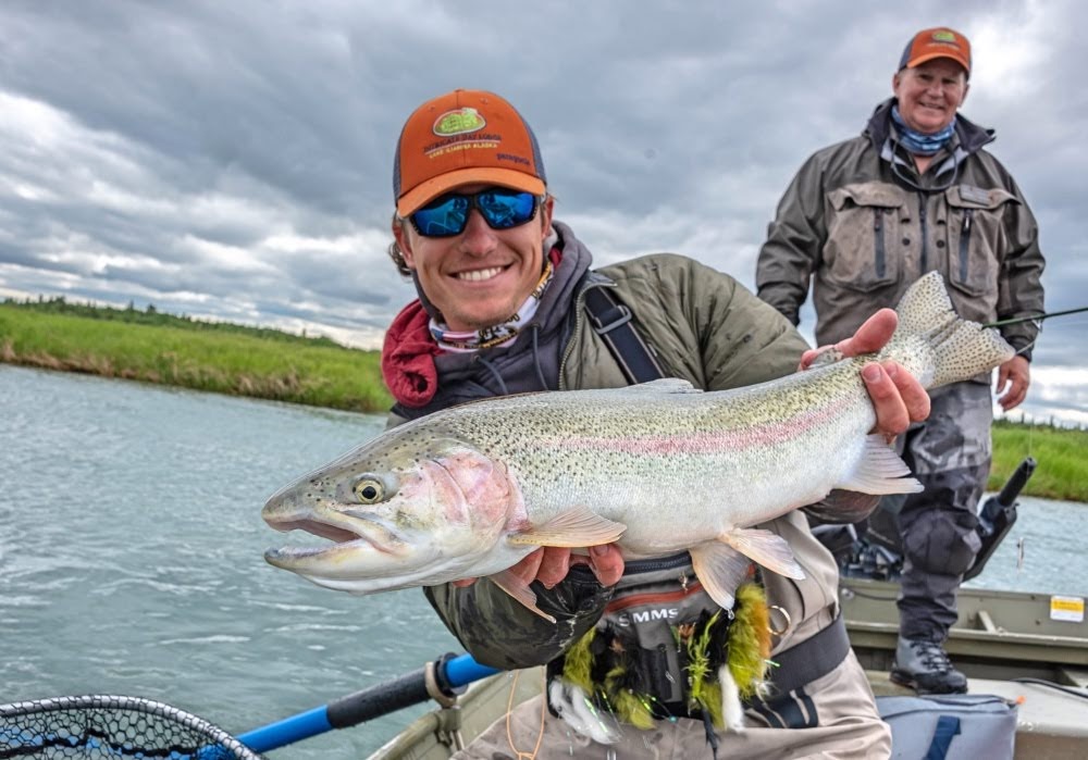 Best Flies for Alaska Rainbow Trout: 8 Must-Have Fly Patterns