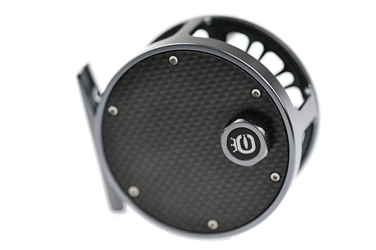 Cortland Retro Click black fly reel with carbon fiber disc and vintage design details