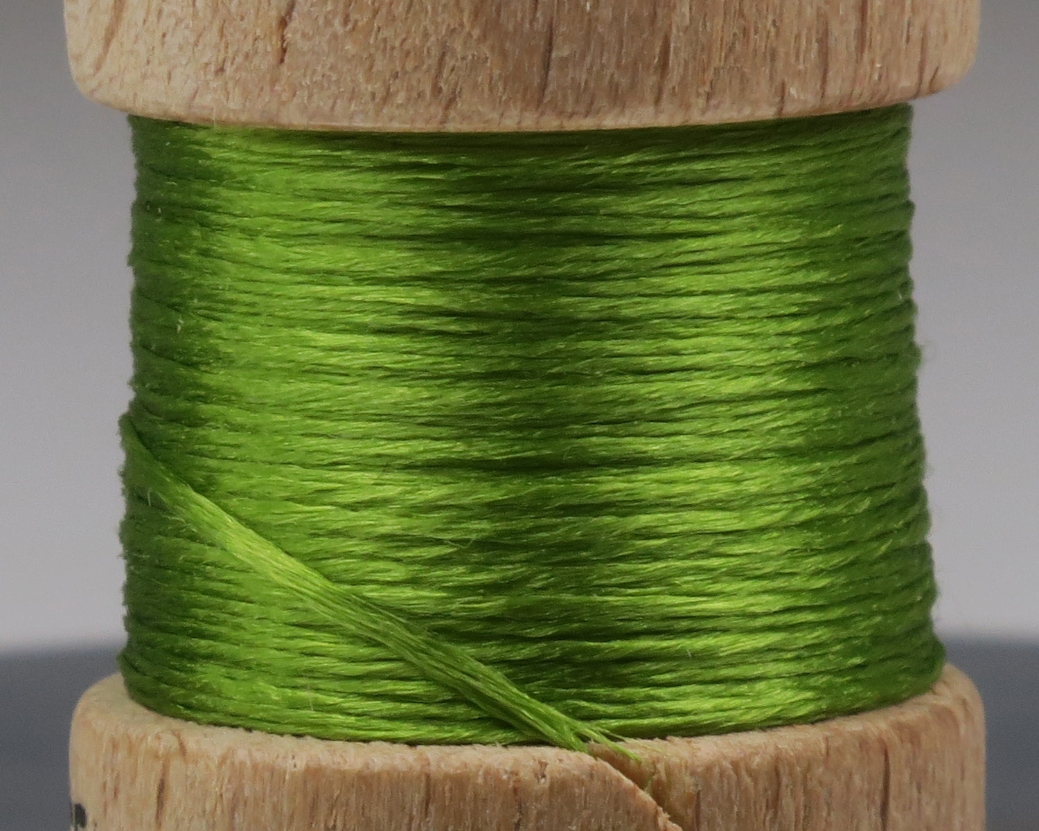 54 Dean St. Ovale Pure Silk Floss