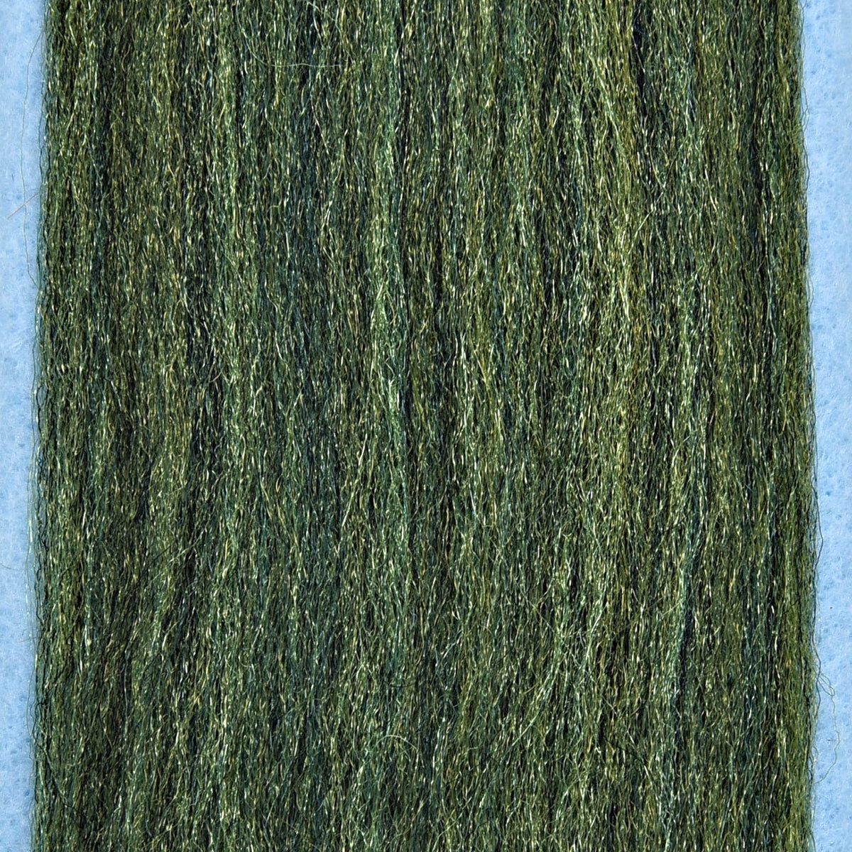 Olive green Enrico Puglisi 3D fibers, shimmery textured synthetic strands for fly tying