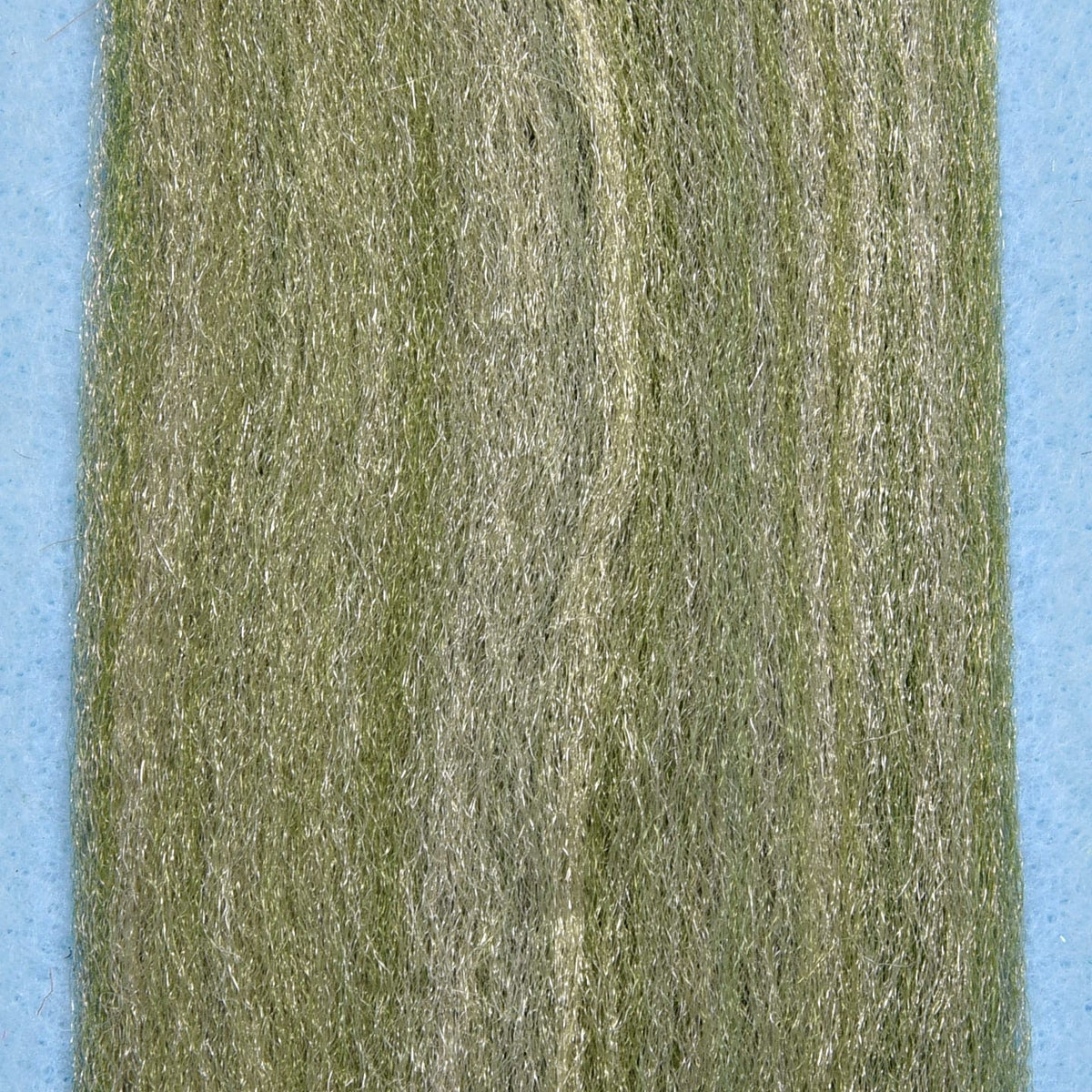 Olive-green Enrico Puglisi 3D Fibers for fly tying, shimmering synthetic strands with textured sheen