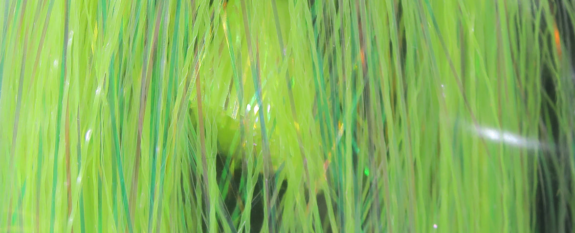 Hedron Pearl A Glow Flashabou