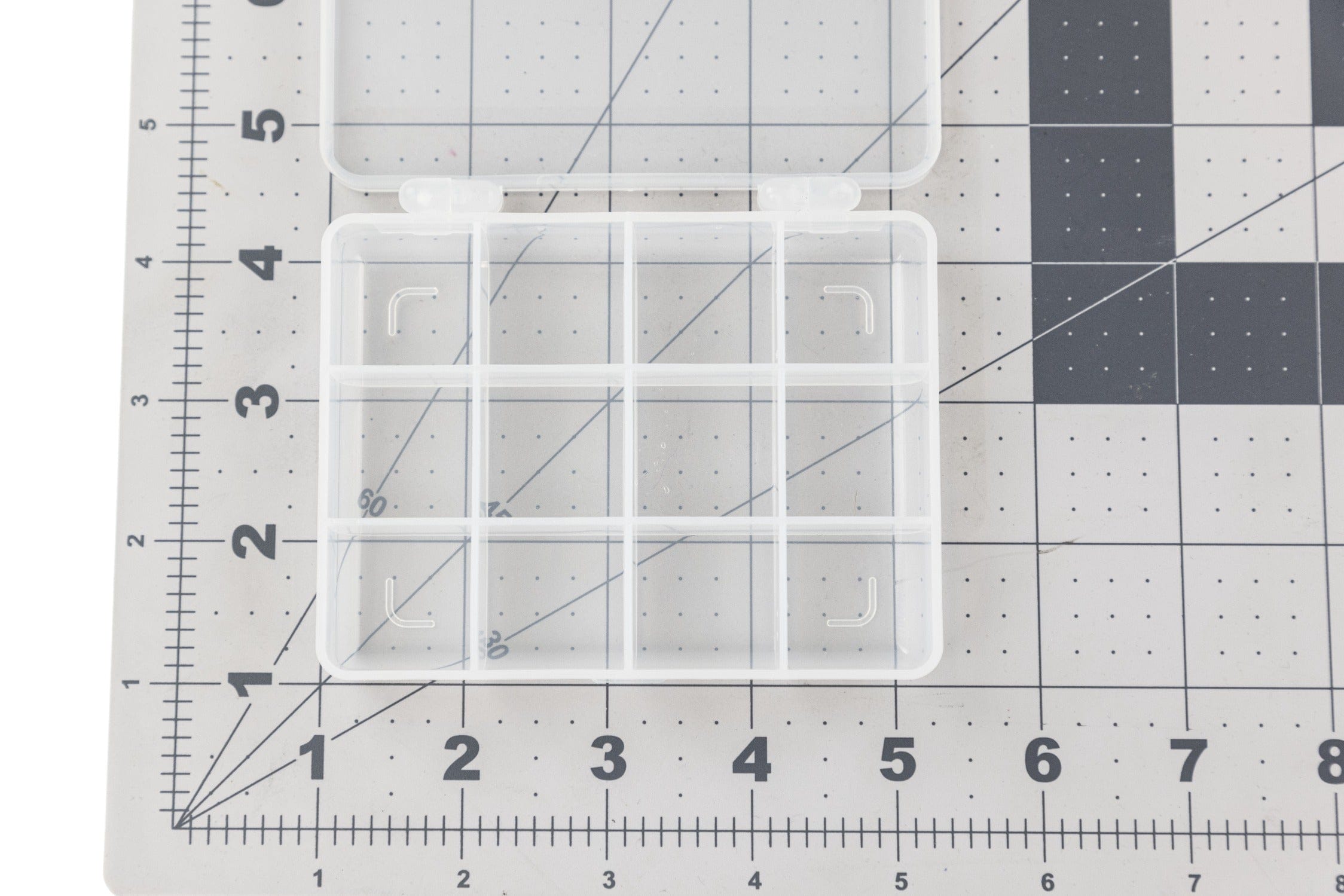 Hareline Thin Compartment Boxes