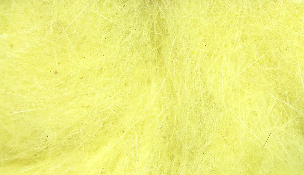 Pale yellow Hareline dubbin fibers, soft wispy dubbing for fly tying with fine hairy texture
