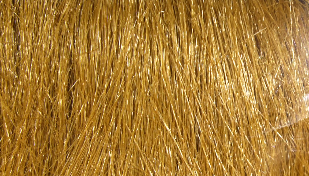 Hareline golden tan Extra Select craft fur, glossy long fine fibers for fly tying
