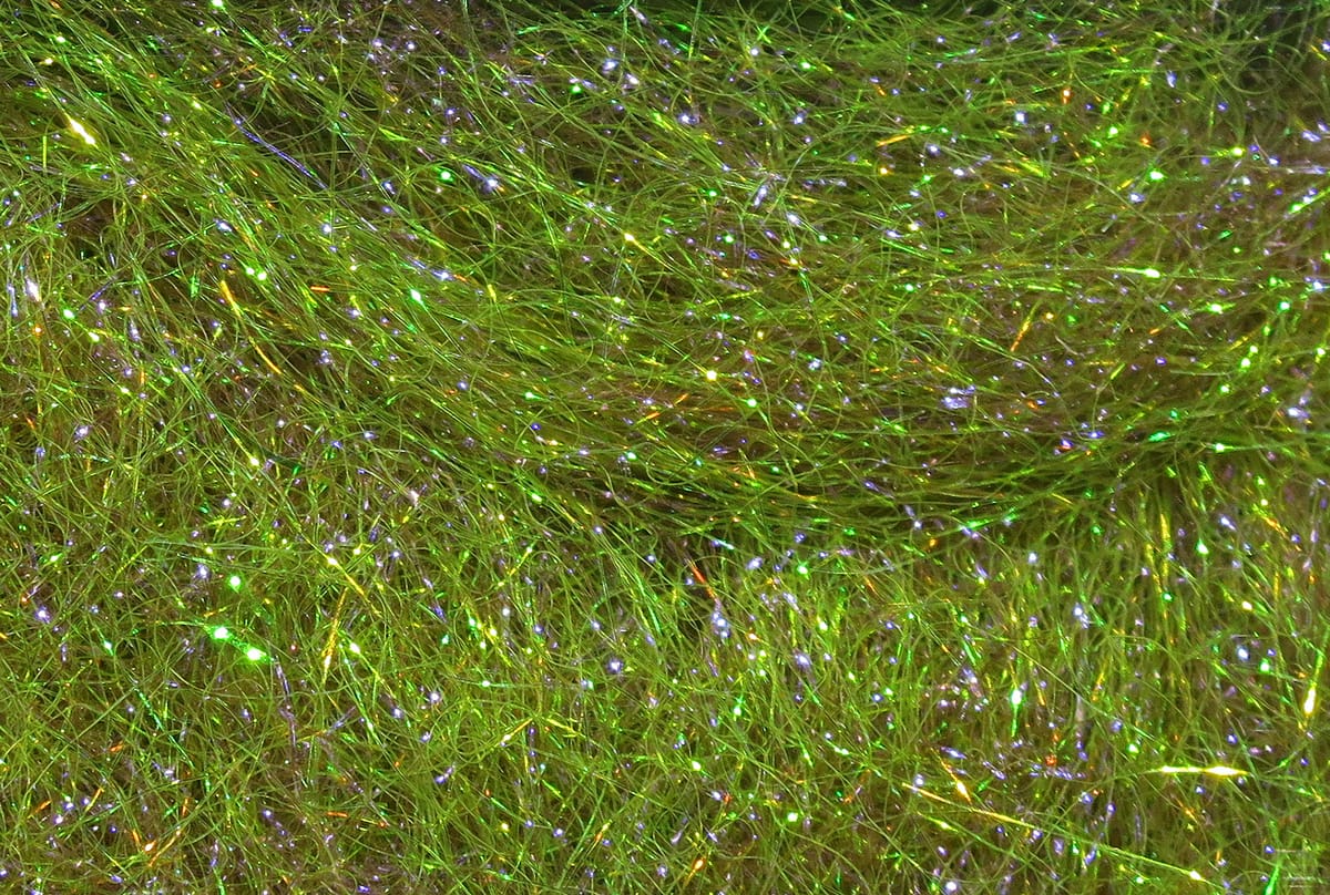 Hareline Ice Dubbing olive-green iridescent synthetic fly-tying dubbing with fine glittery fibers