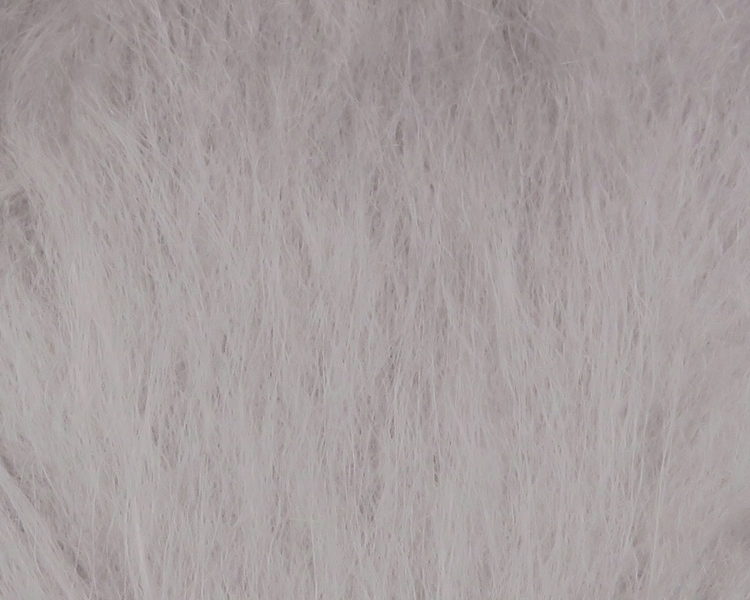 Pale gray Hareline Icelandic sheep hair with long wispy fibers, soft textured fur for fly tying