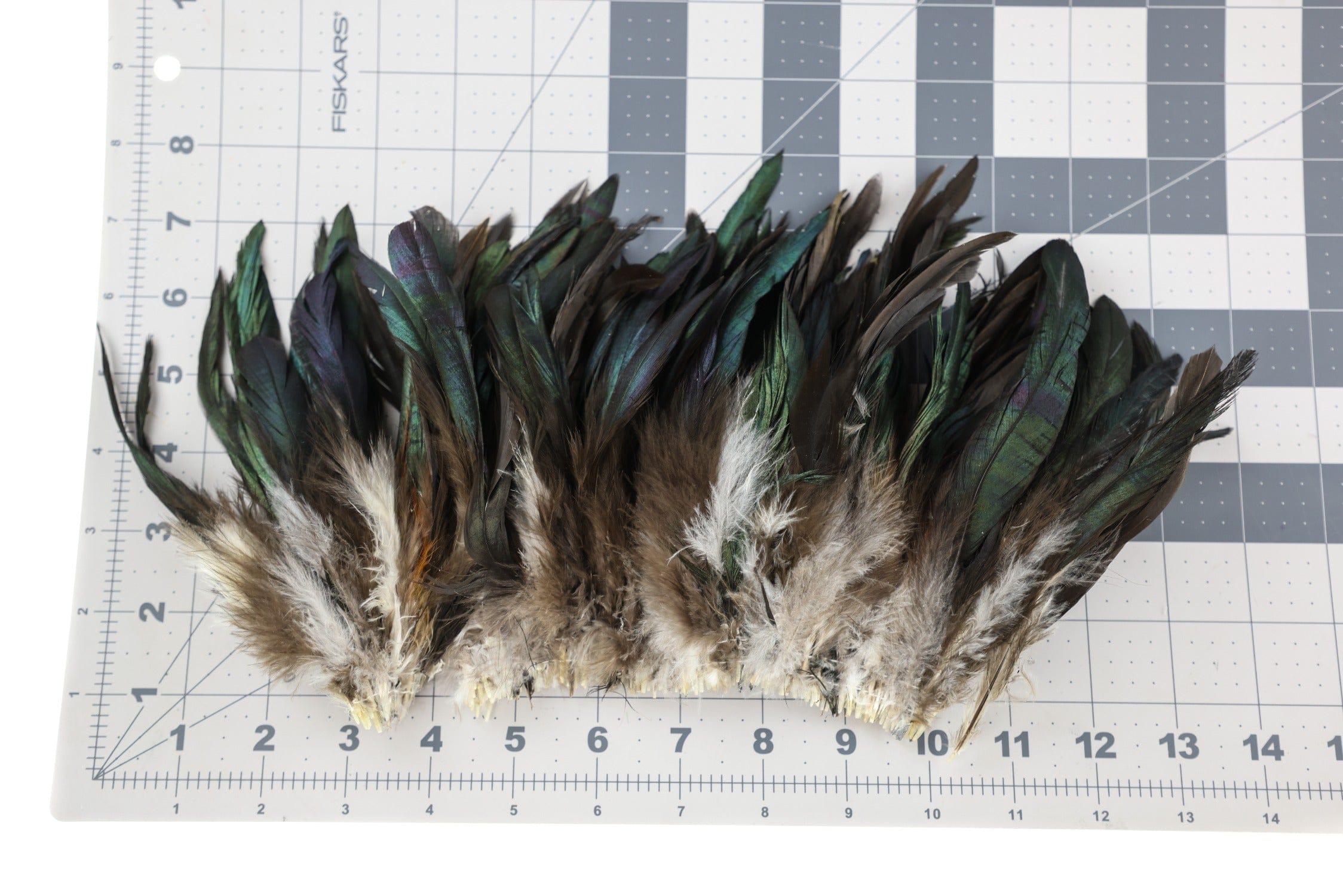Hareline Iridescent Black Schlappen Feathers