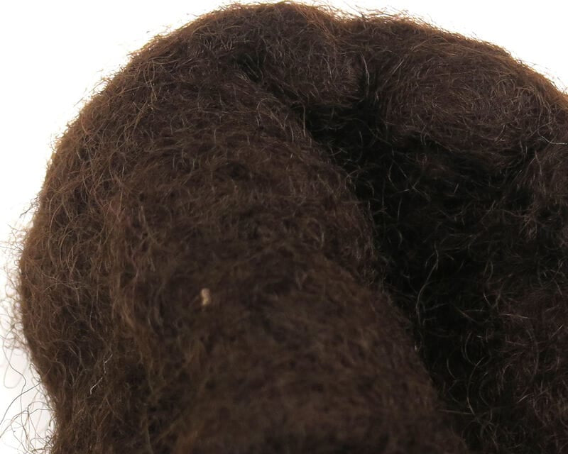 Hareline Sculpin wool roving in dark brown, fuzzy coarse fibers for fly tying and lure bodies