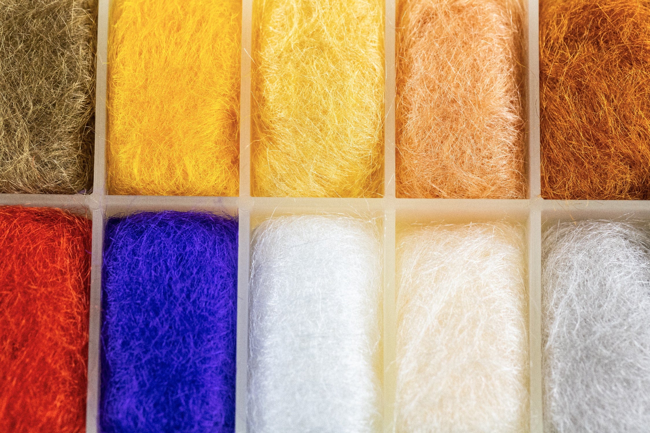 Senyo's Laser Hair Dubbing - Multi Color Assortment w/ Dispenser
