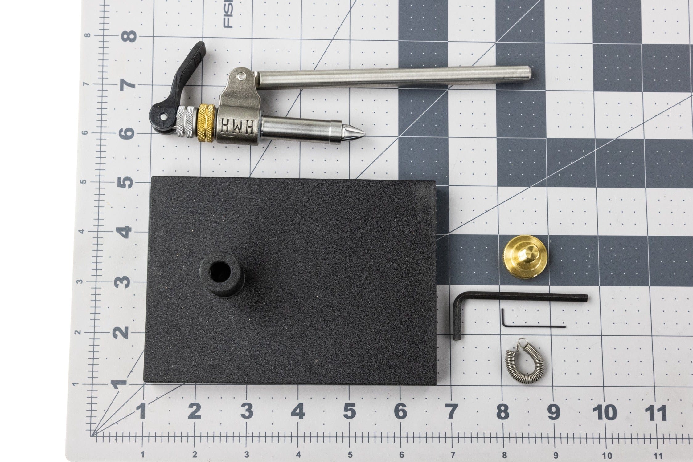 HMH Pedestal Spartan Vise | Trident Fly Fishing
