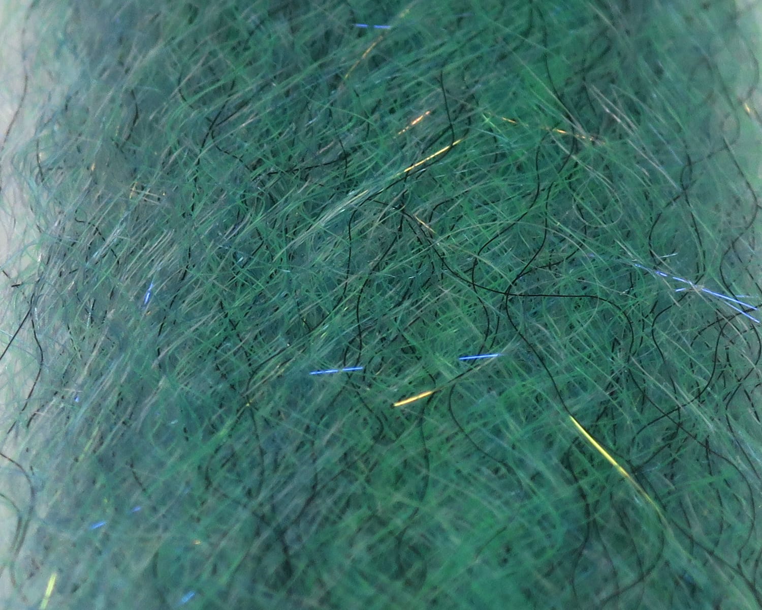 Green Just Add H2O UV SF Blend fly tying material: fine synthetic fibers with black strands and iridescent flash