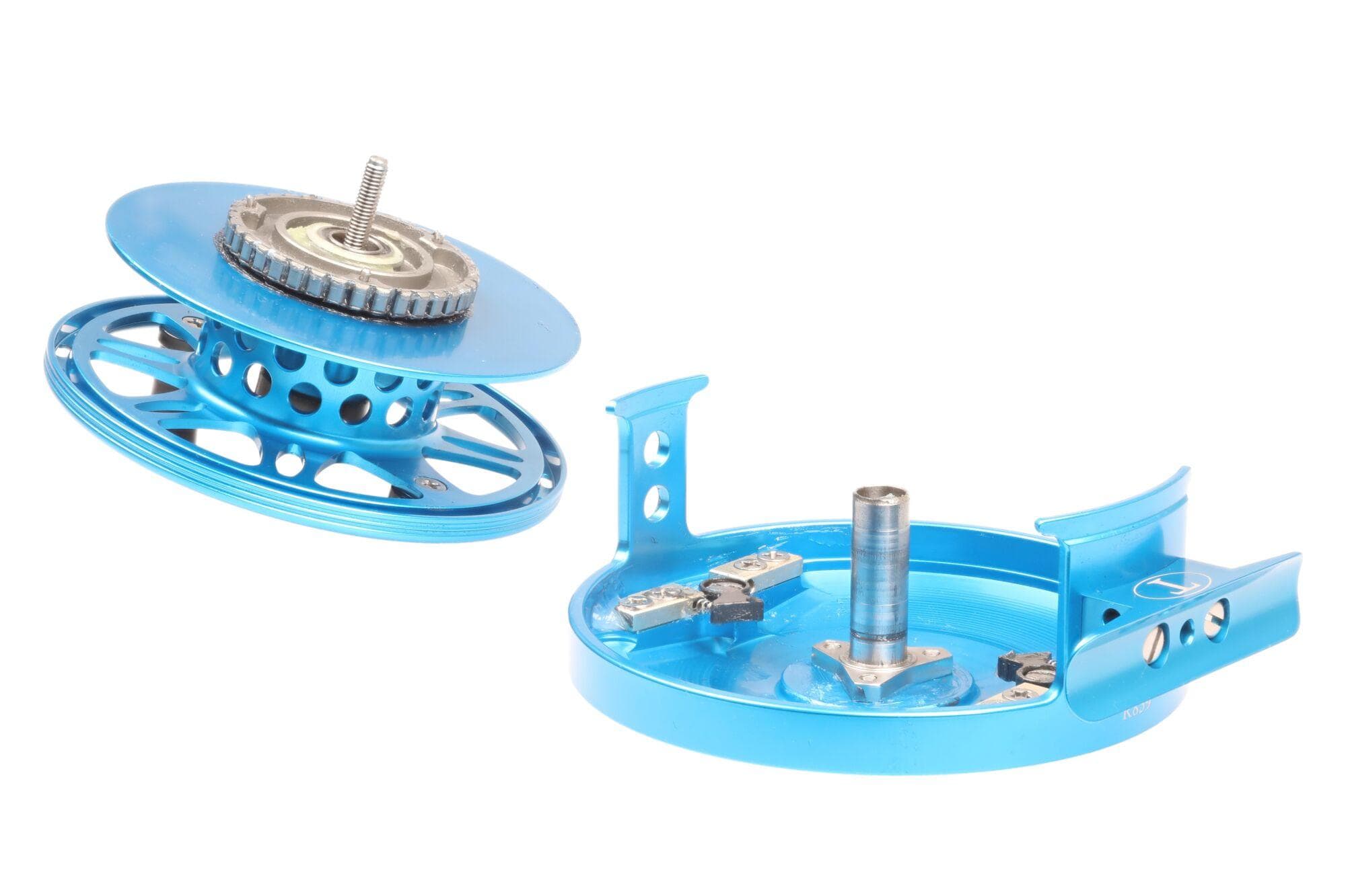 Tibor Reel The Riptide フライリール 専用ケース付 Tibor Riptide Fly Reel | Trident Fly Fishing