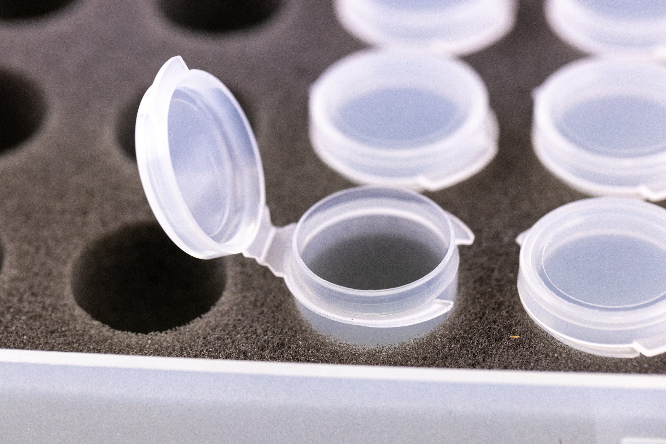 UTC Combo Box (15 Pop Top Vials)