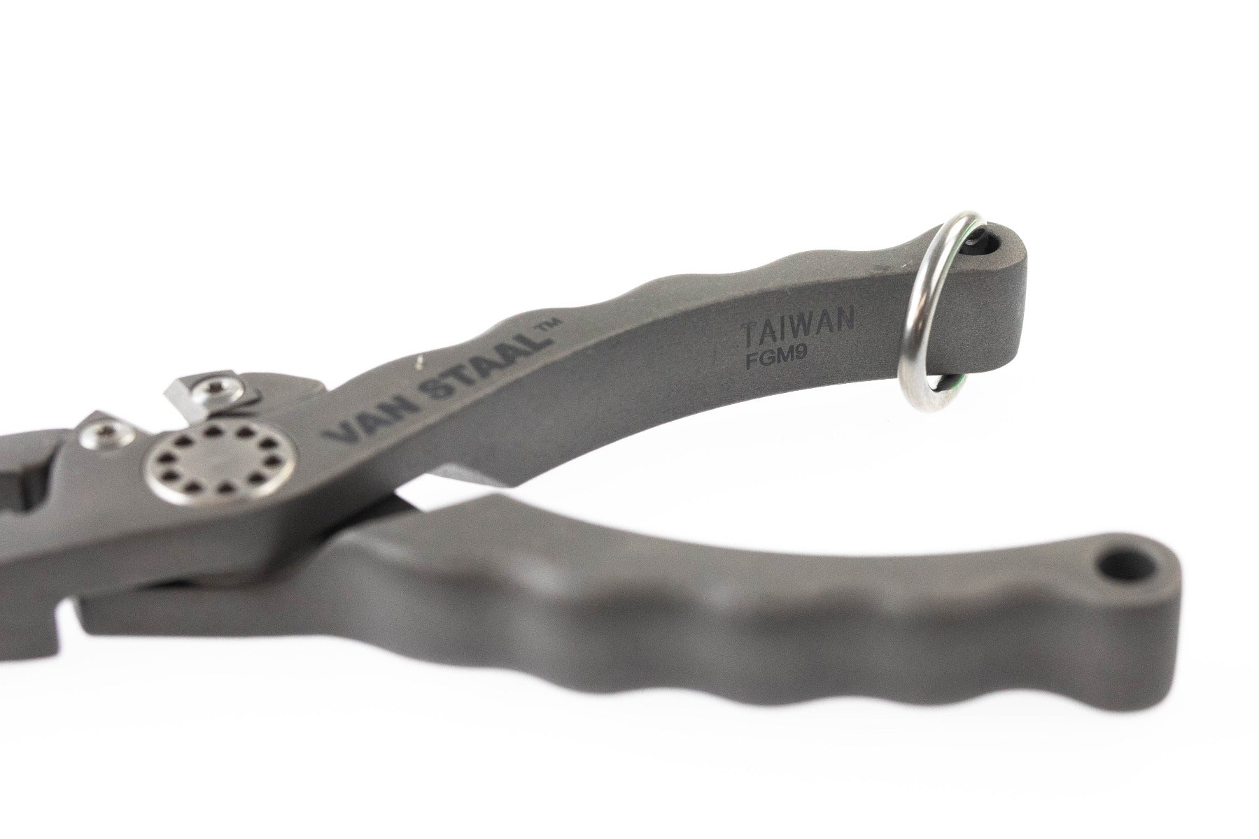 Van Staal Titanium Pliers With Lanyard & Sheath
